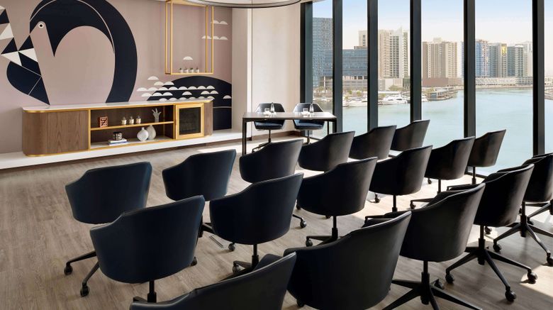 <b>Hotel Indigo Dubai Downtown Meeting</b>. Images powered by <a href="https://www.leonardoworldwide.com/" title="Leonardo Worldwide" target="_blank">Leonardo</a>.