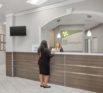 Holiday Inn Riverview Lobby
