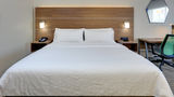 Holiday Inn Express & Suites Austin Room