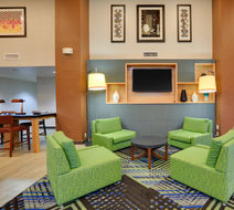 Holiday Inn Express & Suites Austin Exterior