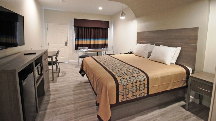 Scottish Inns & Suites Atascocita Room