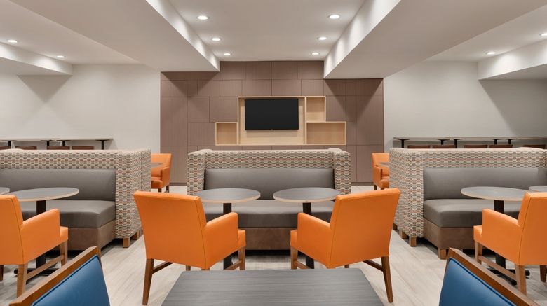 <b>Holiday Inn Express Jamaica-JFK AirTran Lobby</b>. Images powered by <a href="https://www.leonardoworldwide.com/" title="Leonardo Worldwide" target="_blank">Leonardo</a>.