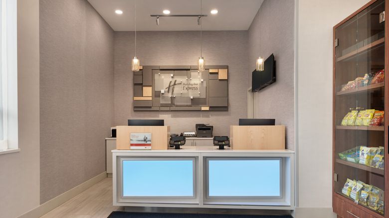 <b>Holiday Inn Express Jamaica-JFK AirTran Lobby</b>. Images powered by <a href="https://www.leonardoworldwide.com/" title="Leonardo Worldwide" target="_blank">Leonardo</a>.