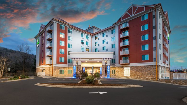 Holiday Inn Asheville-Downtown Exterior. Images powered by <a href="https://www.leonardoworldwide.com" target="_blank" rel="noopener">Leonardo</a>.