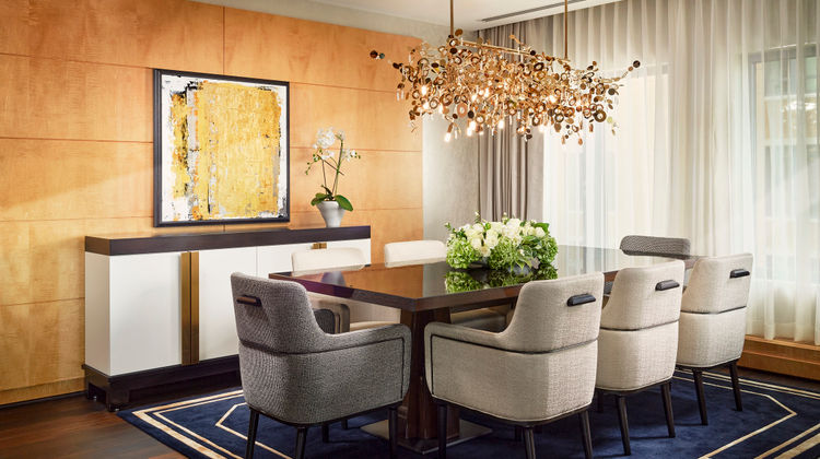 Mandarin Oriental, Boston Room