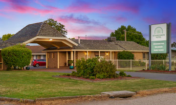Stagecoach Motel