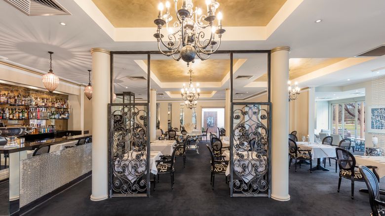 <b>The Carrington Restaurant</b>. Images powered by <a href="https://www.leonardoworldwide.com/" title="Leonardo Worldwide" target="_blank">Leonardo</a>.
