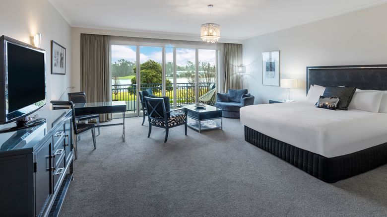 <b>The Carrington Room</b>. Images powered by <a href="https://www.leonardoworldwide.com/" title="Leonardo Worldwide" target="_blank">Leonardo</a>.