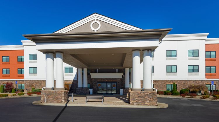 Holiday Inn Express Hotel & Suites Exterior