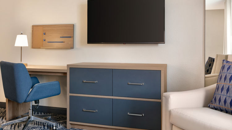 Candlewood Suites Springfield Room