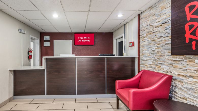 <b>Red Roof Inn & Suites Wapakoneta Lobby</b>. Images powered by <a href="https://www.leonardoworldwide.com/" title="Leonardo Worldwide" target="_blank">Leonardo</a>.