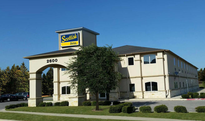 Scottish Inn Killeen Exterior