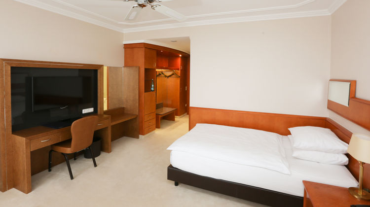 La Strada Hotel Kassel Room