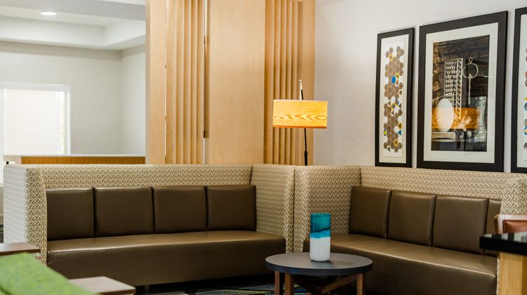 Holiday Inn Express & Suites Greenville Lobby