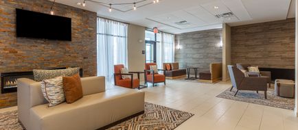 Candlewood Suites Fargo Lobby