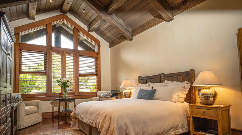 <b>Blanket Bay Room</b>. Images powered by <a href="https://www.leonardoworldwide.com/" title="Leonardo Worldwide" target="_blank">Leonardo</a>.