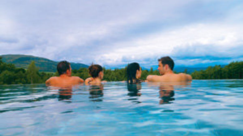 <b>Cameron House on Loch Lomond Pool</b>. Images powered by <a href="https://www.leonardoworldwide.com/" title="Leonardo Worldwide" target="_blank">Leonardo</a>.