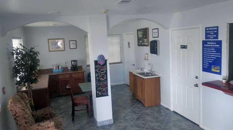 <b>Scottish Inns and Suites Rosenberg Lobby</b>. Images powered by <a href="https://www.leonardoworldwide.com/" title="Leonardo Worldwide" target="_blank">Leonardo</a>.