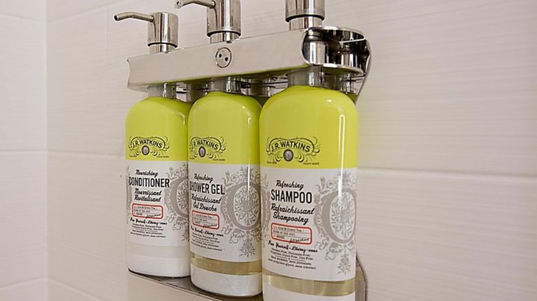 <b>Holiday Inn Express/Stes North-Woodlands Room</b>. Images powered by <a href="https://www.leonardoworldwide.com/" title="Leonardo Worldwide" target="_blank">Leonardo</a>.