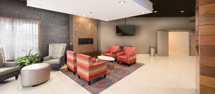 Holiday Inn Brookfield-Milwaukee Exterior