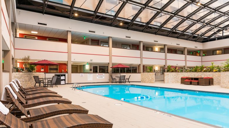 <b>Holiday Inn Brookfield-Milwaukee Pool</b>. Images powered by <a href="https://www.leonardoworldwide.com/" title="Leonardo Worldwide" target="_blank">Leonardo</a>.