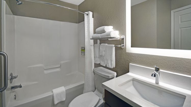 Candlewood Suites Sumter Room