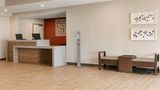Candlewood Suites Fayetteville Lobby