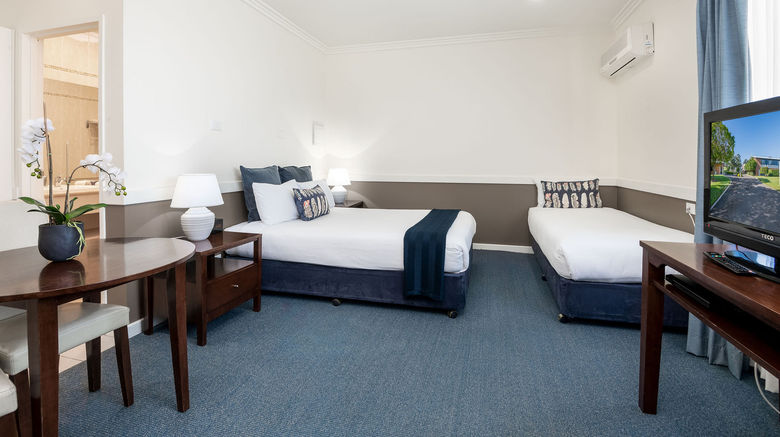 <b>Hawkesbury Race Club Motel Room</b>. Images powered by <a href="https://www.leonardoworldwide.com/" title="Leonardo Worldwide" target="_blank">Leonardo</a>.