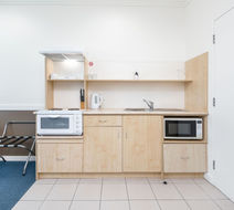 Hawkesbury Race Club Motel Room