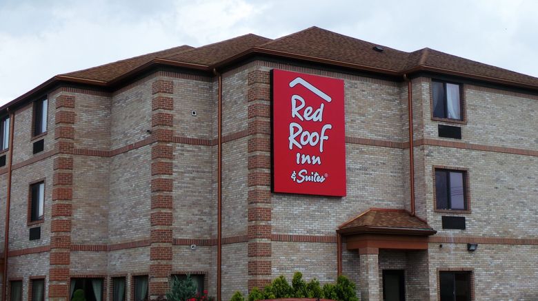 <b>Red Roof inn & Suites Detroit - Melvinda Exterior</b>. Images powered by <a href="https://www.leonardoworldwide.com/" title="Leonardo Worldwide" target="_blank">Leonardo</a>.