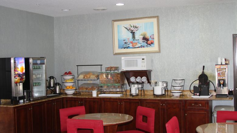 <b>Red Roof inn & Suites Detroit - Melvinda Restaurant</b>. Images powered by <a href="https://www.leonardoworldwide.com/" title="Leonardo Worldwide" target="_blank">Leonardo</a>.