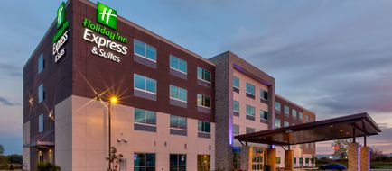 Holiday Inn Express & Stes Cedar Springs Exterior