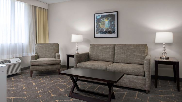 Holiday Inn Marlborough Suite