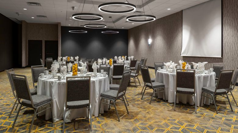 <b>Holiday Inn Boston-Dedham Meeting</b>. Images powered by <a href="https://www.leonardoworldwide.com/" title="Leonardo Worldwide" target="_blank">Leonardo</a>.