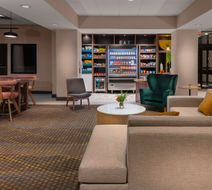 Holiday Inn Boston-Dedham Lobby