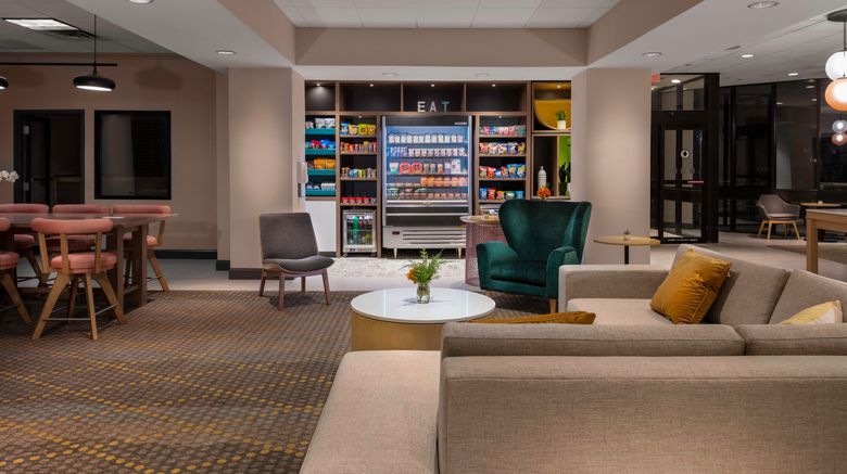 <b>Holiday Inn Boston-Dedham Lobby</b>. Images powered by <a href="https://www.leonardoworldwide.com/" title="Leonardo Worldwide" target="_blank">Leonardo</a>.