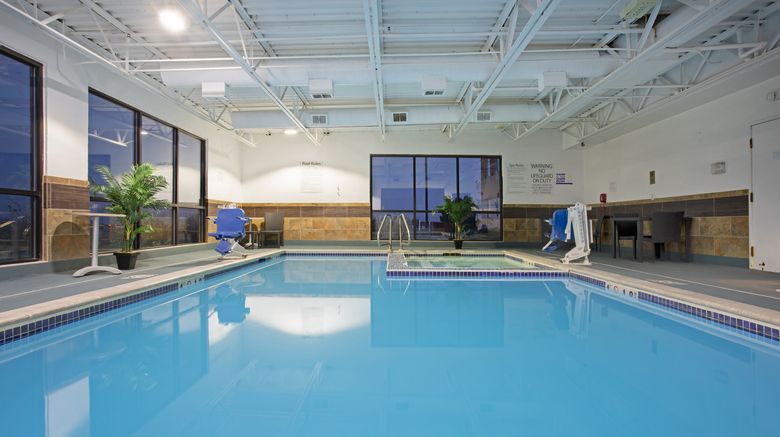 <b>Holiday Inn Express Pool</b>. Images powered by <a href="https://www.leonardoworldwide.com/" title="Leonardo Worldwide" target="_blank">Leonardo</a>.