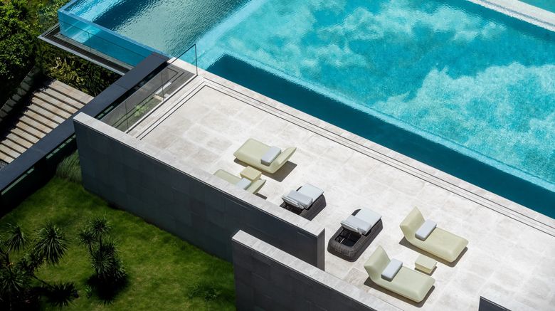 <b>Crowne Plaza Shenzhen WECC Pool</b>. Images powered by <a href="https://www.leonardoworldwide.com/" title="Leonardo Worldwide" target="_blank">Leonardo</a>.