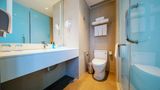 Holiday Inn Express Industrial Park Room