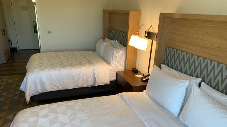 <b>Holiday Inn Baton Rouge-South Room</b>. Images powered by <a href="https://www.leonardoworldwide.com/" title="Leonardo Worldwide" target="_blank">Leonardo</a>.