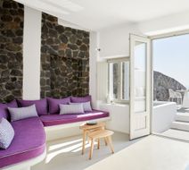 La Perla Villas Room