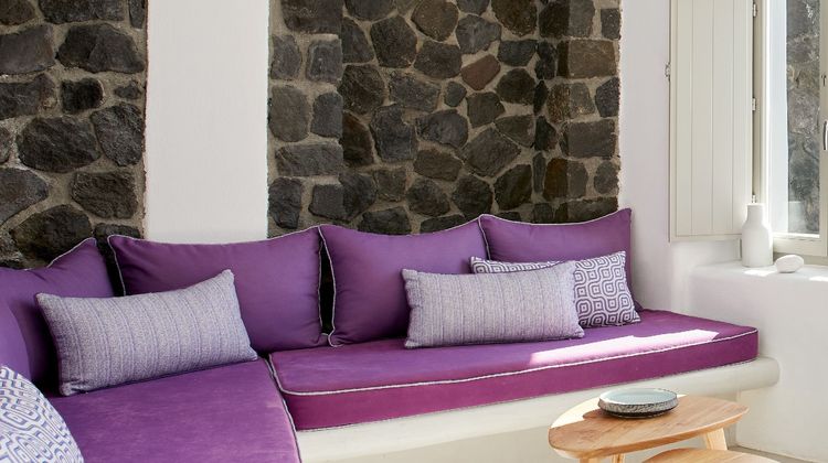La Perla Villas Room