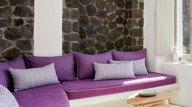 <b>La Perla Villas Room</b>. Images powered by <a href="https://www.leonardoworldwide.com/" title="Leonardo Worldwide" target="_blank">Leonardo</a>.