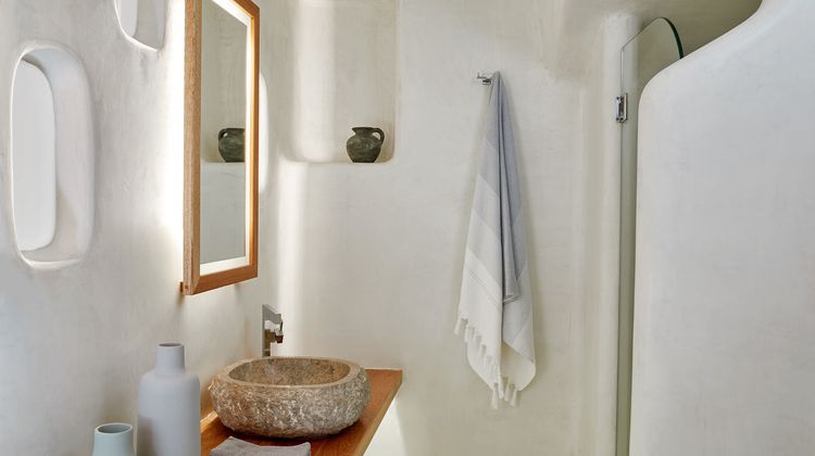 La Perla Villas Room
