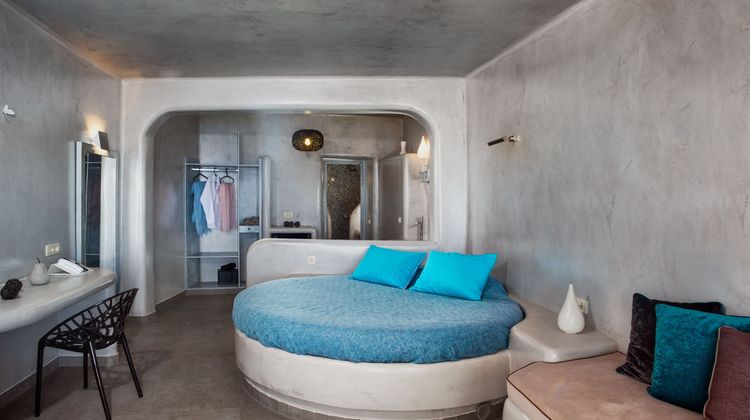 Kassimatis Studios Room