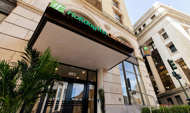 Holiday Inn Club Vacations New Orleans Exterior