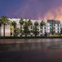 Courtyard Santa Ana Orange County