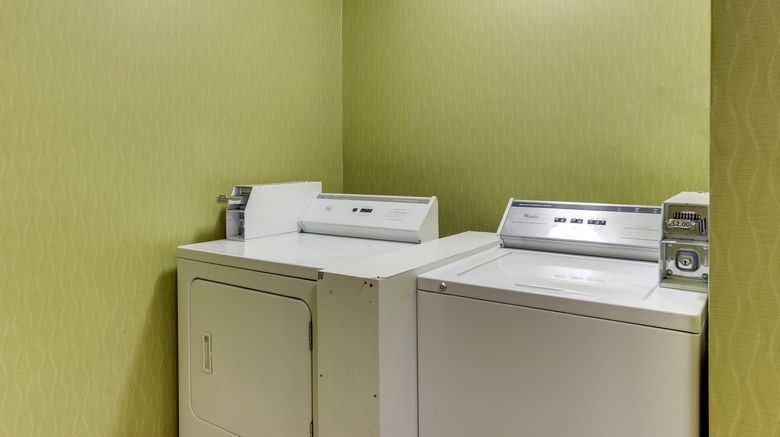 <b>Red Roof Inn Springfield, OH Room</b>. Images powered by <a href="https://www.leonardoworldwide.com/" title="Leonardo Worldwide" target="_blank">Leonardo</a>.