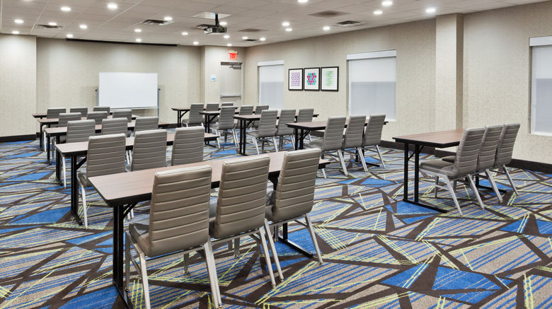 <b>Holiday Inn Express Hotel & Suites Meeting</b>. Images powered by <a href="https://www.leonardoworldwide.com/" title="Leonardo Worldwide" target="_blank">Leonardo</a>.