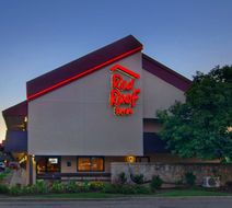 Red Roof Inn Canton Exterior